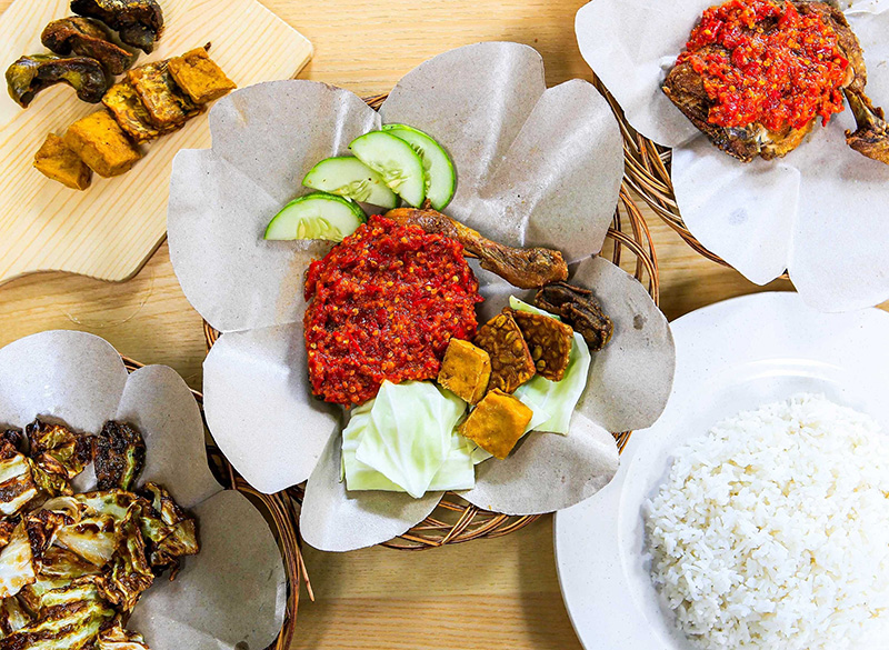 Ayam Gepuk Pak Janggus 